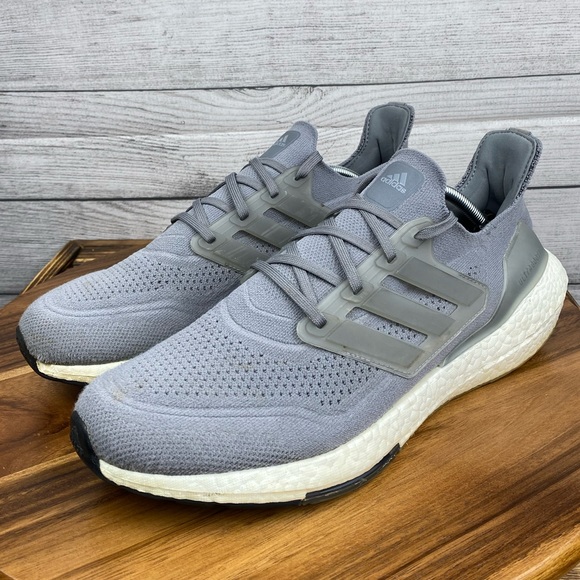 adidas Men’s Ultra Boost 21 Grey White Shoe FY0381 Sneaker Size 12.5 - Picture 2 of 11